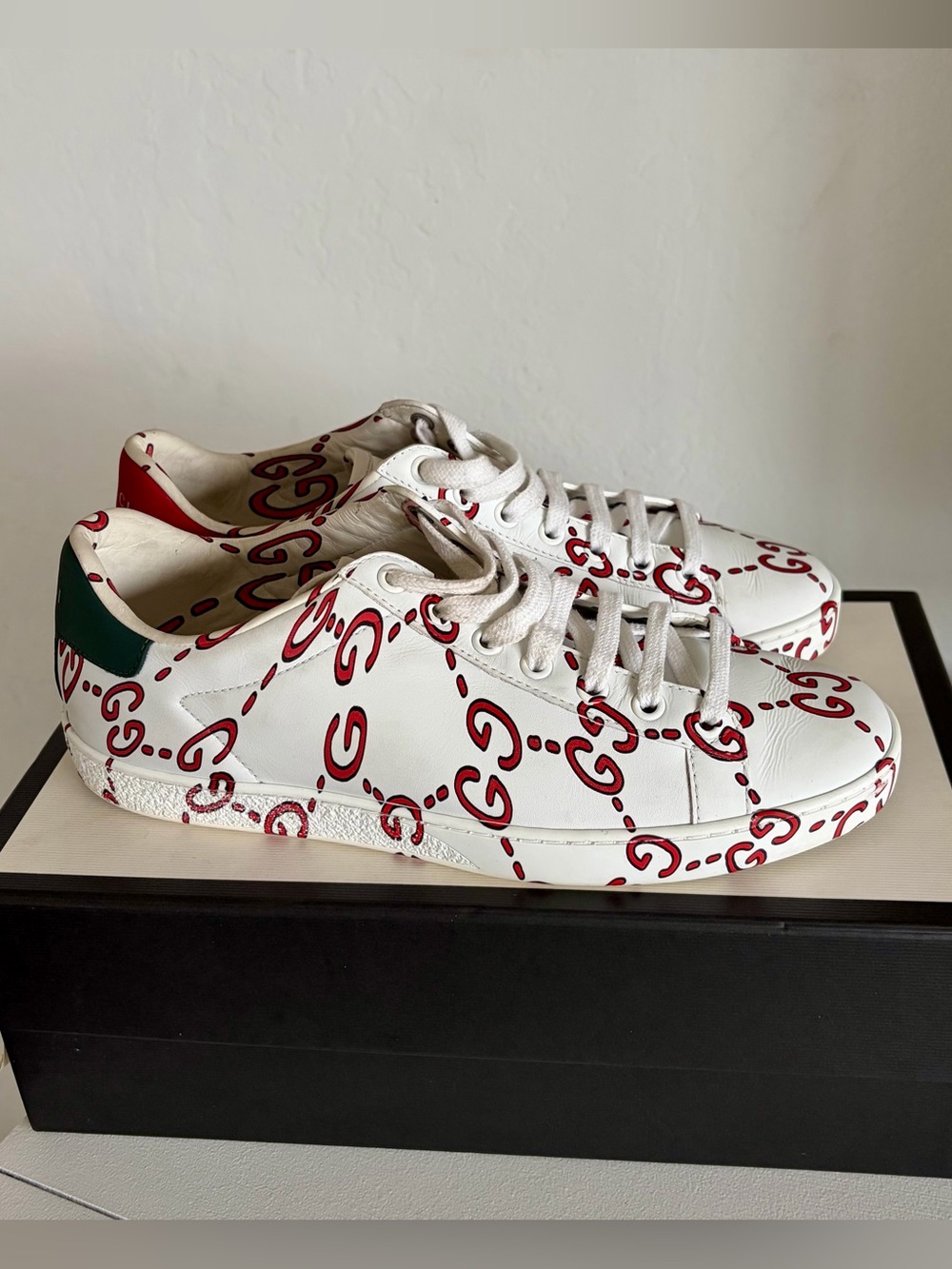 Gucci White Leather Sneakers with Red GG Motif and Green Heel Tab